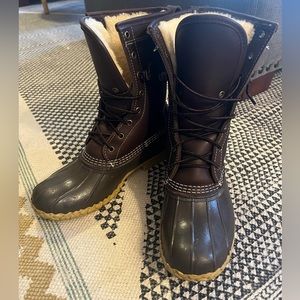 LL Bean Boots— 10 inch Shearling Lined